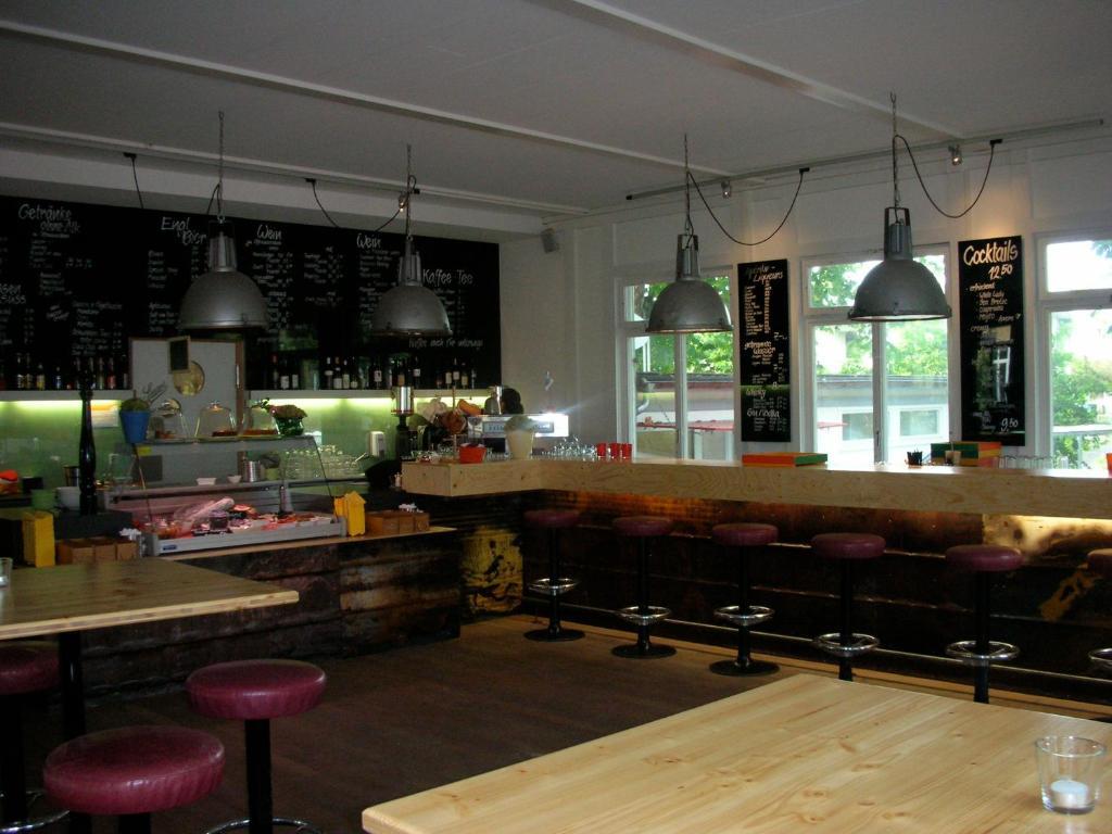Hotel Wunderbar อาร์บอน ภายนอก รูปภาพ