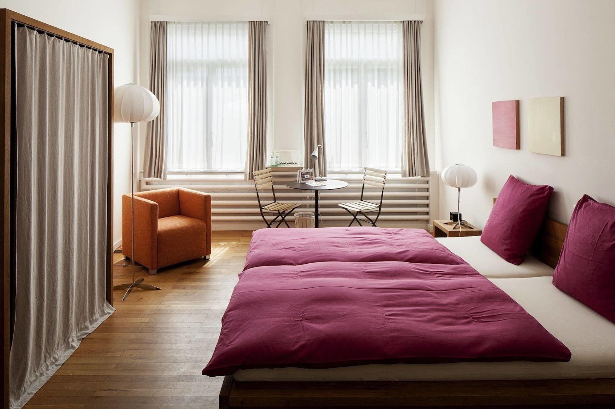 Hotel Wunderbar อาร์บอน ภายนอก รูปภาพ
